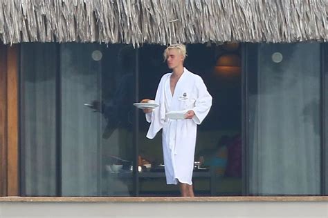 justin bieber nude uncensored|Justin Bieber leaked penis nude pictures from Bora Bora.